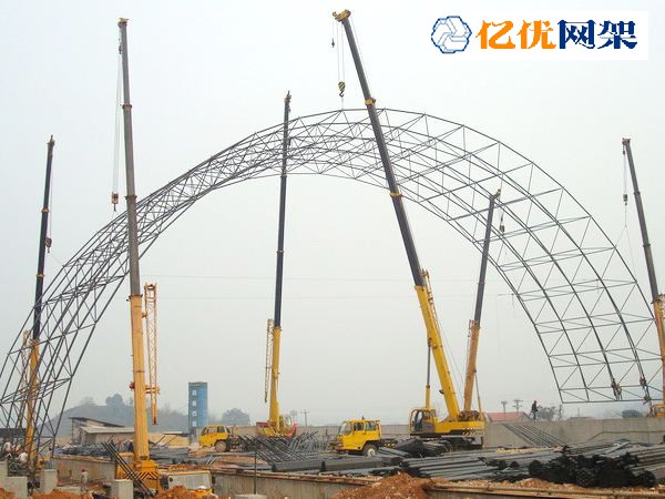 南岸干煤棚网架